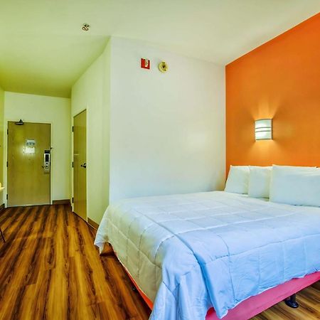 Motel 6-Burlington, On - Toronto West - Oakville Esterno foto