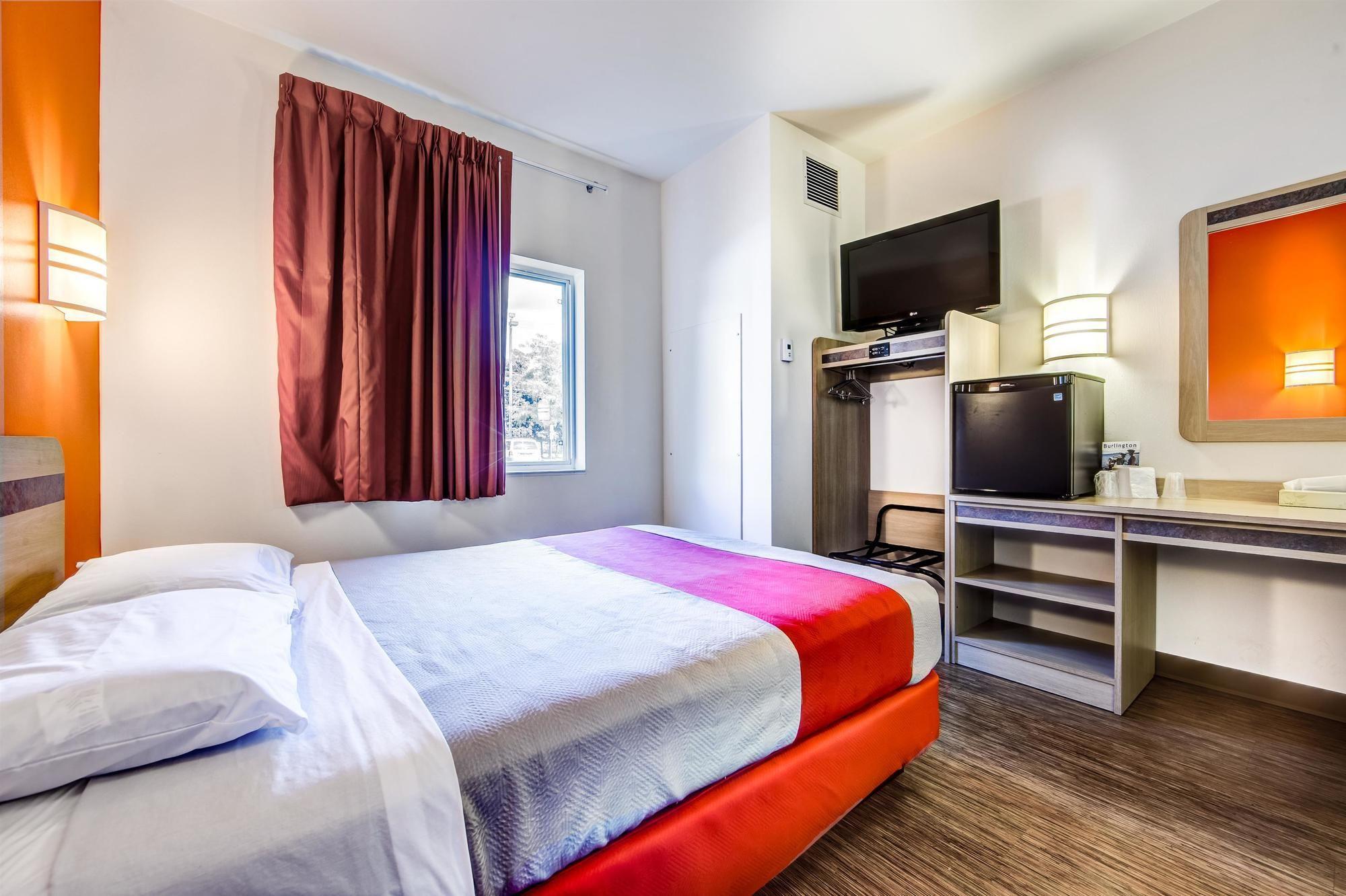 Motel 6-Burlington, On - Toronto West - Oakville Esterno foto